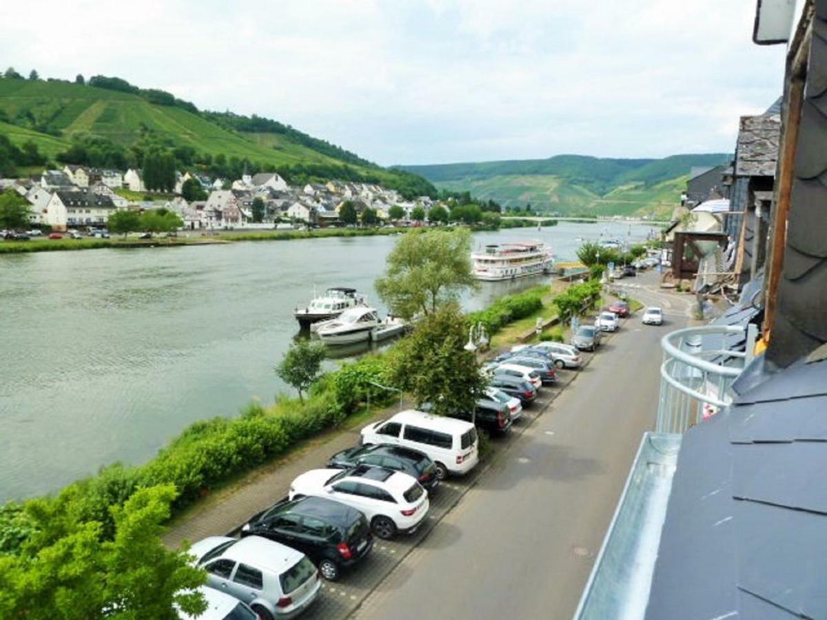Mosel Ausblick Daire Zell an der Mosel Dış mekan fotoğraf