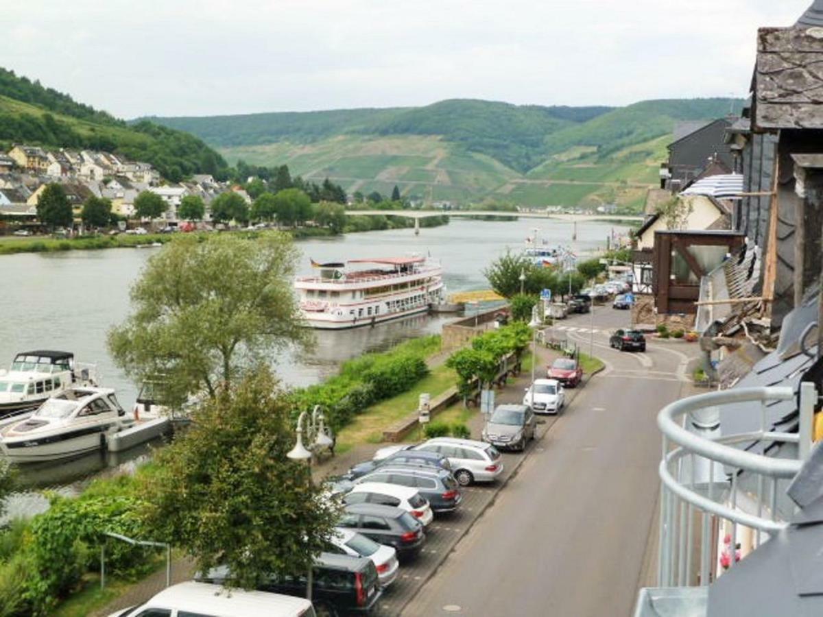 Mosel Ausblick Daire Zell an der Mosel Dış mekan fotoğraf