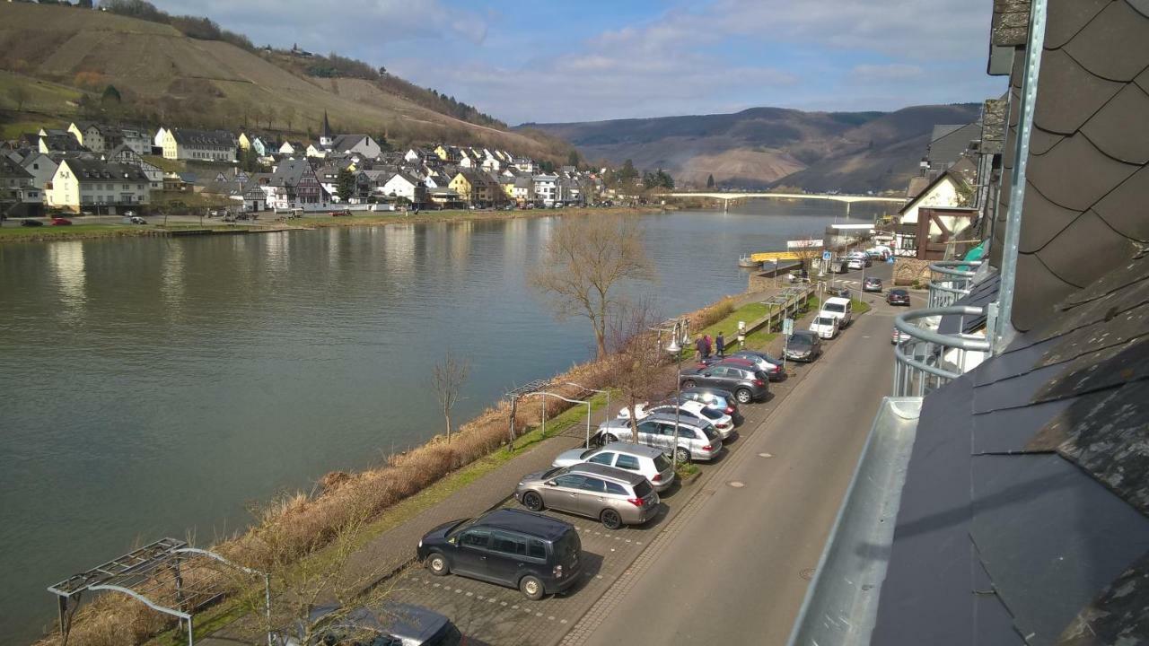 Mosel Ausblick Daire Zell an der Mosel Dış mekan fotoğraf
